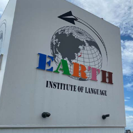 地球外语学院