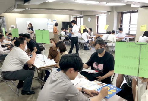 职业信息发布会.png